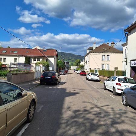 Apartamento Gite De L'Octroi -Proche Centre Remiremont Exterior foto