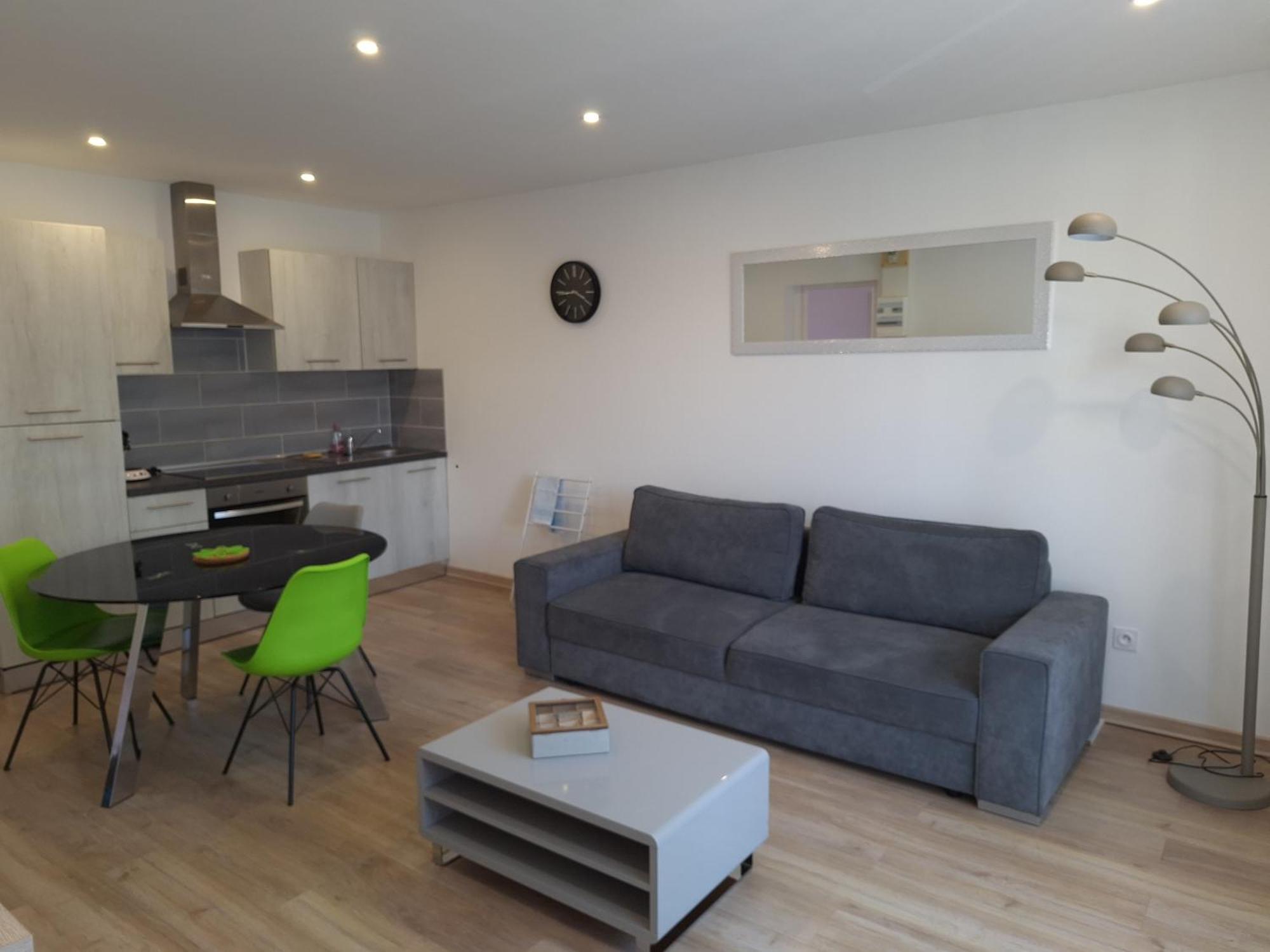 Apartamento Gite De L'Octroi -Proche Centre Remiremont Exterior foto